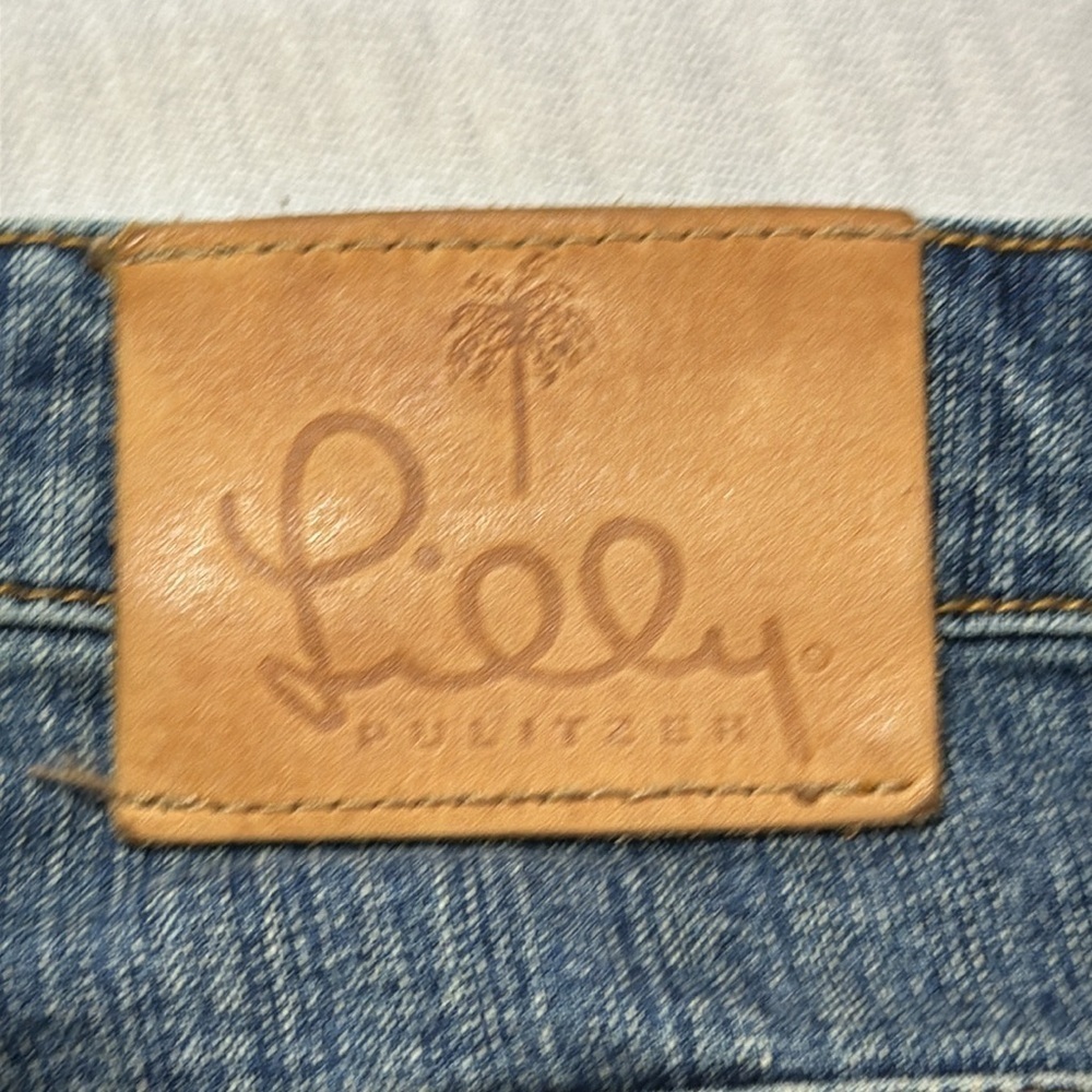 Lilly Pulitzer Women’s Size 8 Embroidered Jeans w Embroidered Parrots and Flower - Picture 11 of 12